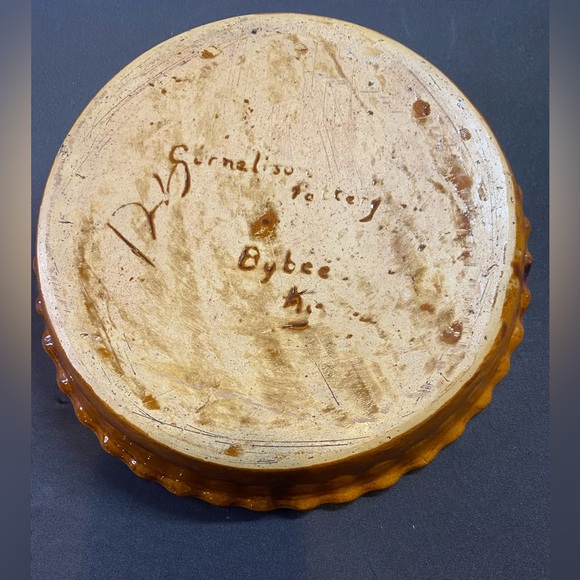 Vintage Bybee Pie Plate - Picture 2 of 2